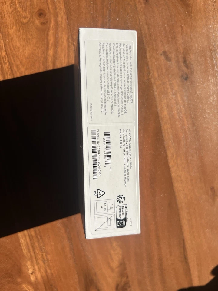 Apple Magic Mouse - White Multi-Touch Surface New Unopened Genuine A3204 - Image 3 of 3