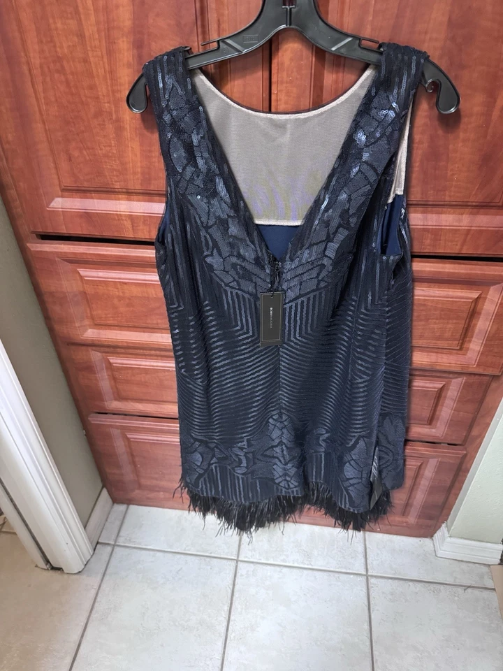 短袖条纹连身裙 — 第 3/4 张图片