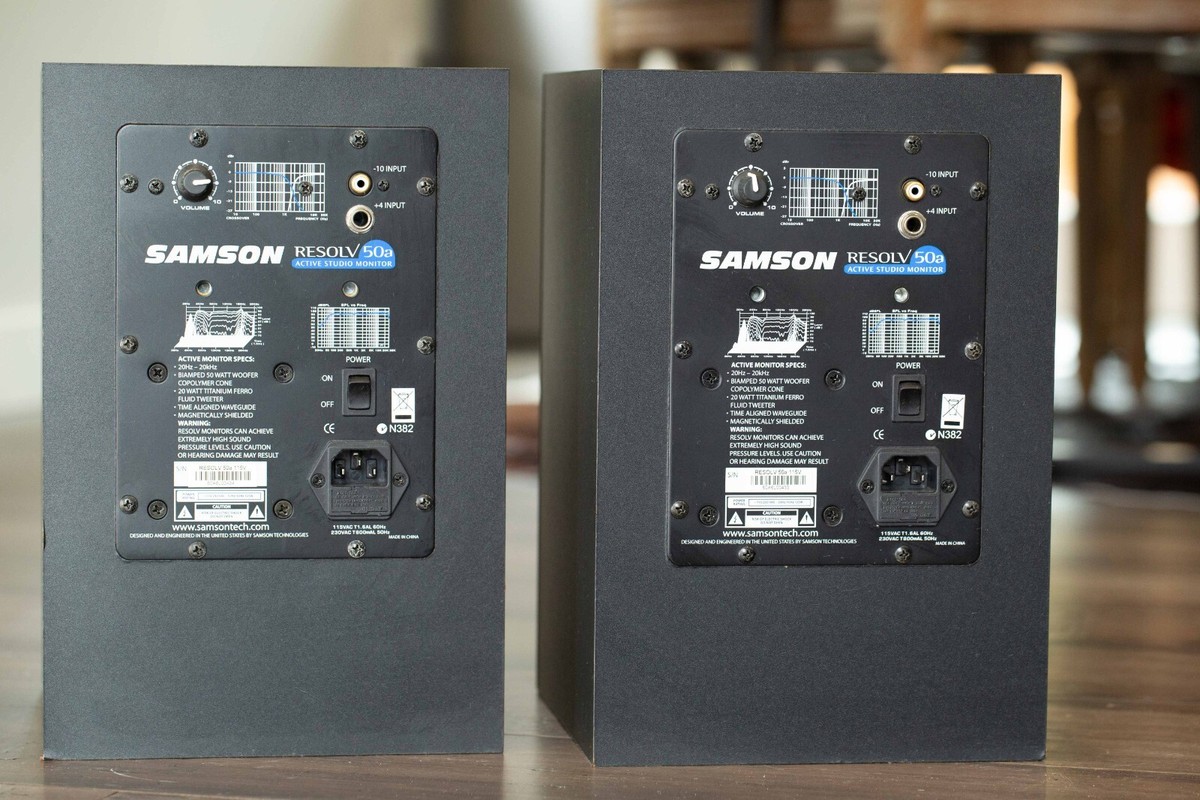 [オマケ付] SAMSON RESOLV 50a パワード スピーカー ペア Samson Resolv 50a Active Reference Monitors | zZounds