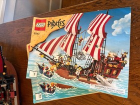 Lego Pirates 6243 Brickbeard's Bounty and 6239 Cannon Battle 99% Complete Sets