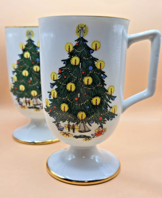 Pair of Vintage Carbone (?) Pedestal Footed Christmas Mugs Cups Gold Trim