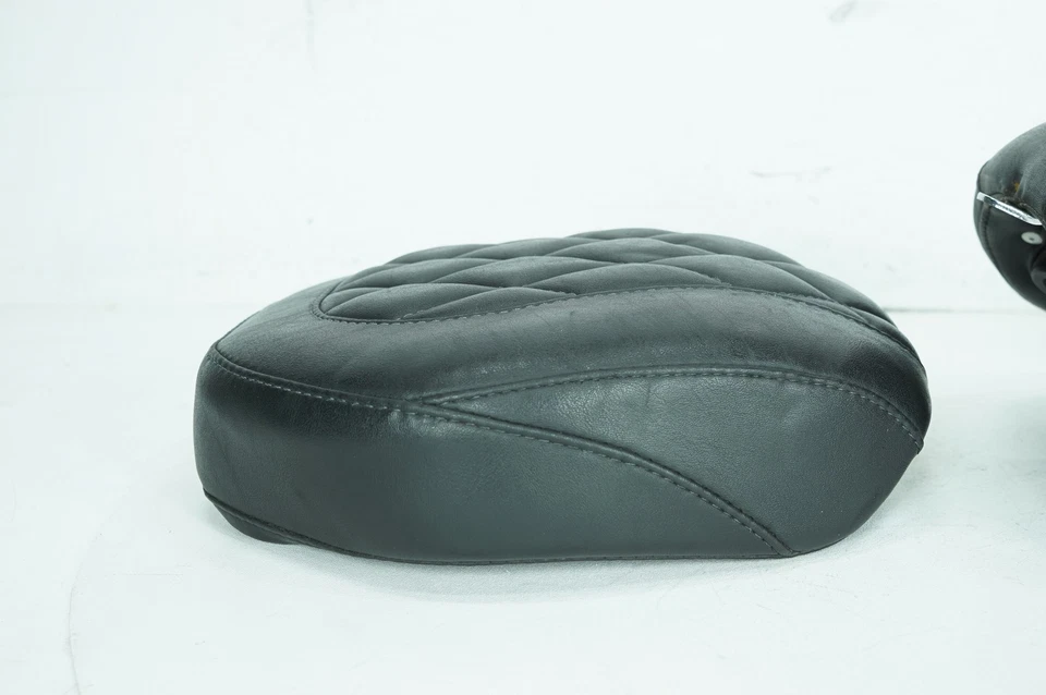 Harley Dyna Street Bob 06 OEM pasajero conductor asiento sillín Pillion Mustang Foto 4 de 4