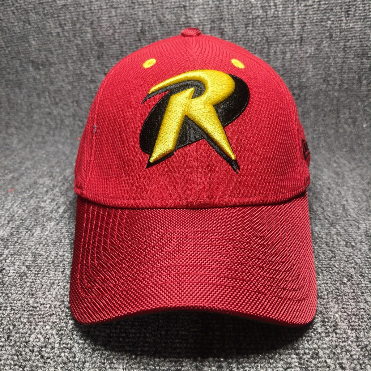 New Era DC Comics Robin Red Hat Cap Curved Brim Embroidered Logo