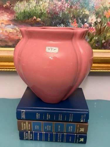 Vintage Haeger Tulip Shaped Vase In Mauve Color For JC Penny