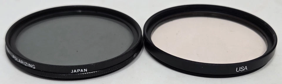 Lote de 2 filtros atornillables de 55 mm VIVITAR tragaluz y polarizador hechos en JAPÓN Y EE. UU. Foto 2 de 4