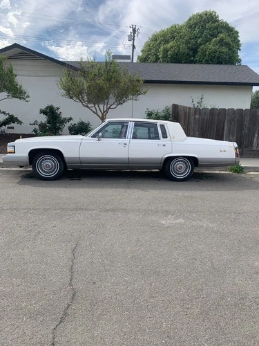 1990 Cadillac Brougham