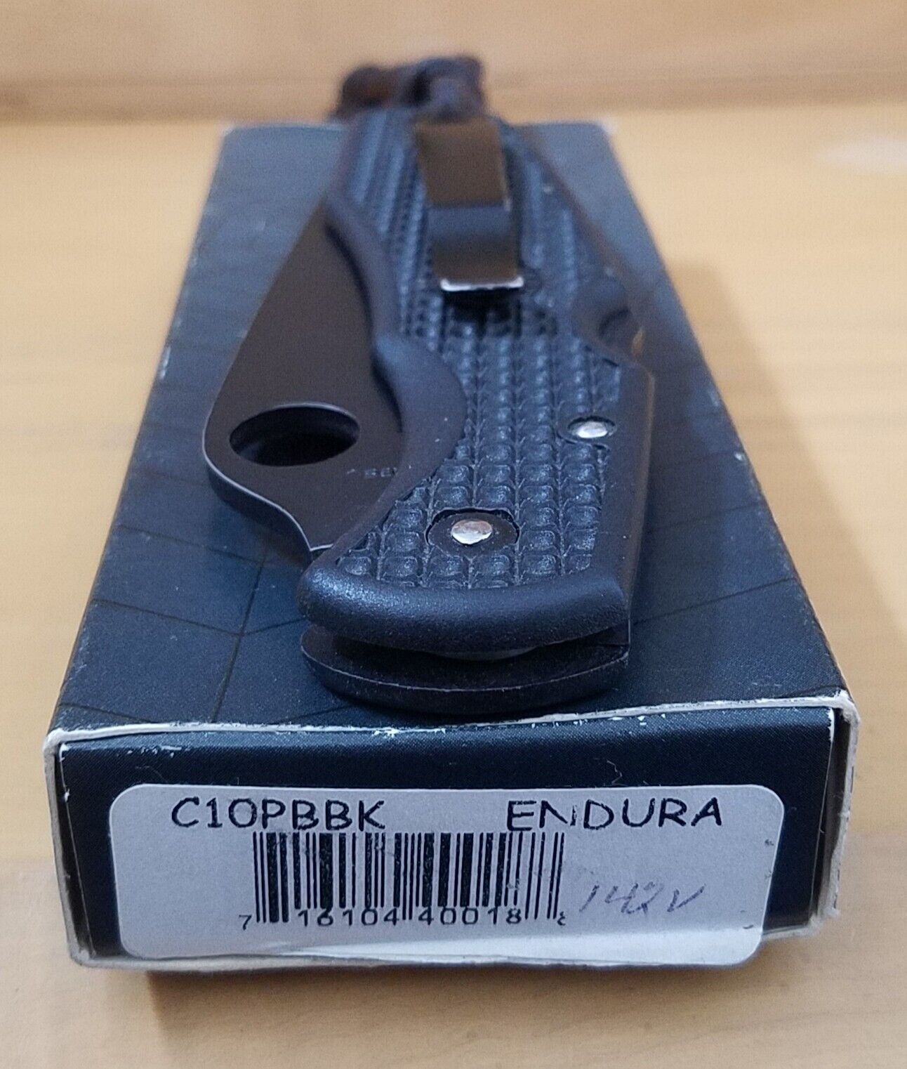 RARE Spyderco Endura 2 BLACK BLADE C10PBBK Collector #142V With Box *USED*