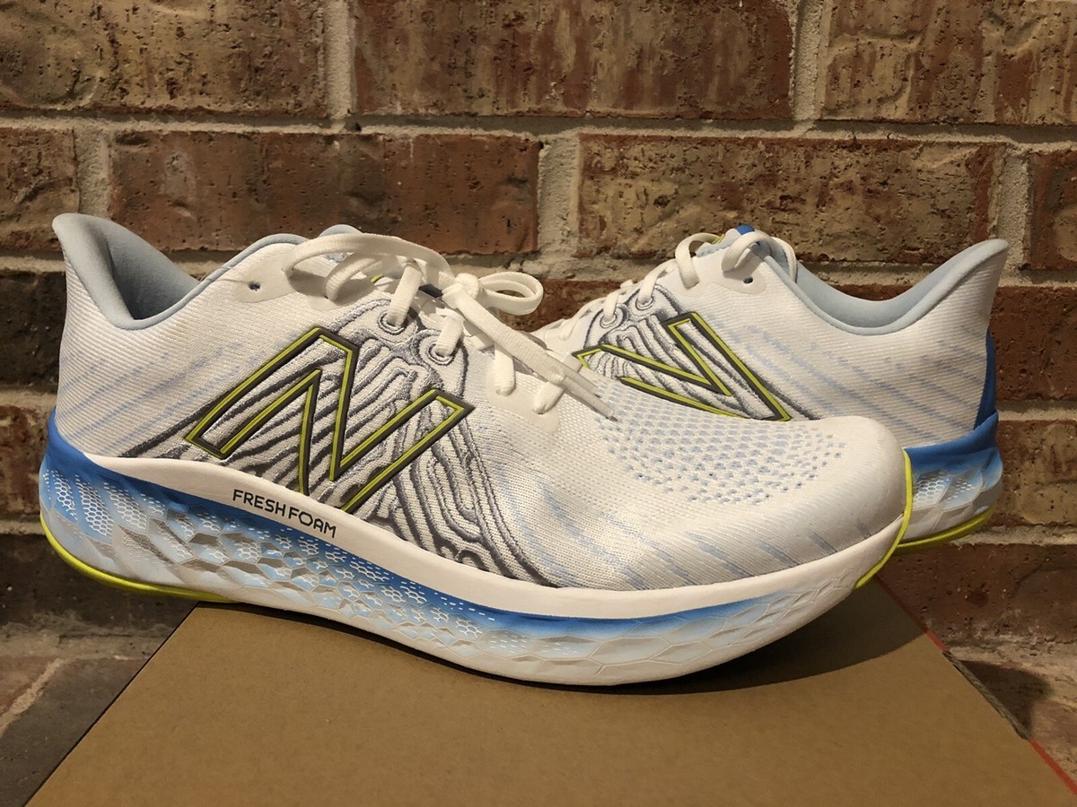 New Balance FF Vongo V5 Men\'s Size 13 D MVNGOWM5 White Running Shoes Sneakers Amazon.com | New Balance Men main image 3