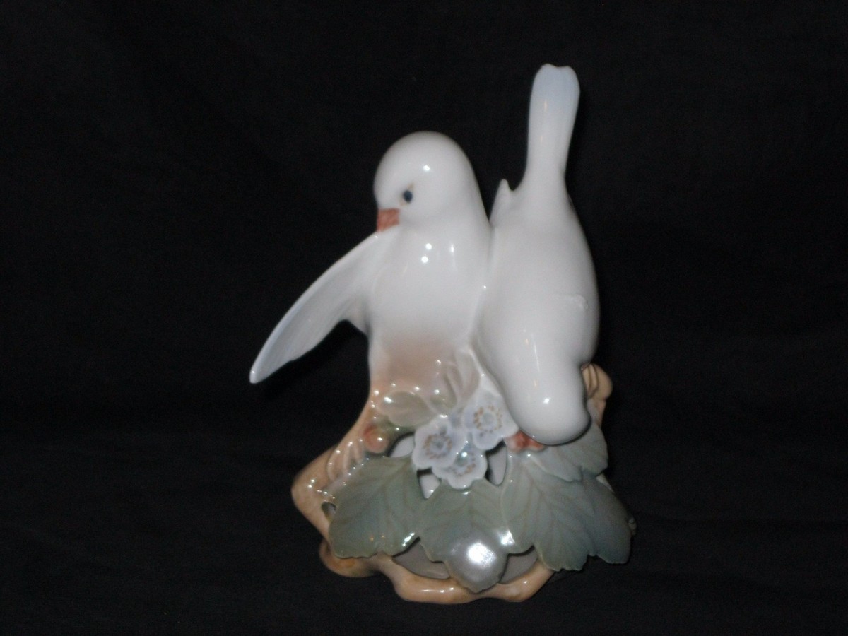 Royal Copenhagen Love Birds Figurine | eBay
