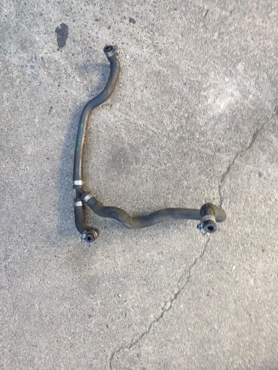 2012 BMW 750 I F01 F02 VENT HOSE / Breather LINE 1712757636302 