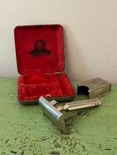 1914 Ever Ready Safety Razor Antique Single Edge, with Case, & Blade Holder.