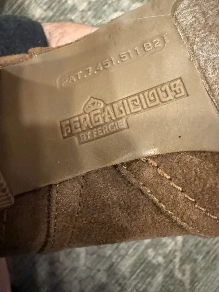 Botas al tobillo fergalícas de gamuza marrón oscuro raras para mujer talla 6,5 usadas en excelente estado Foto 4 de 4