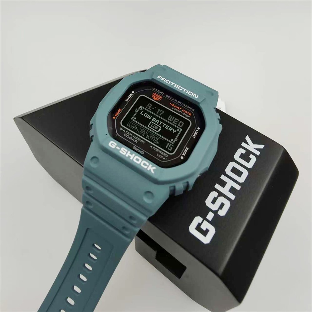 CASIO カシオ/G−SHOCK/ G−SQUAD/ Bluetooth/ SOLAR POWERED/DW-H5600/351*/Aランク/70【中古】 Casio G-SHOCK G-Squad Blue Resin Band Men's Digital Watch (DW