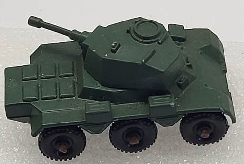 NICE CLEAN  vintage  MATCHBOX LESNEY  #67 SALADIN ARMORED CAR  6 X 6  TRUCK