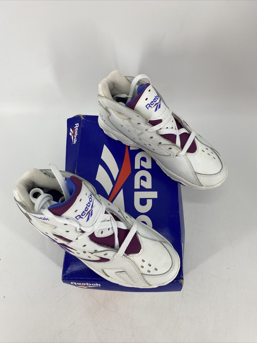 Deadstock RARE Reebok Juniors Uproar Cross Training Shoes Sneaker