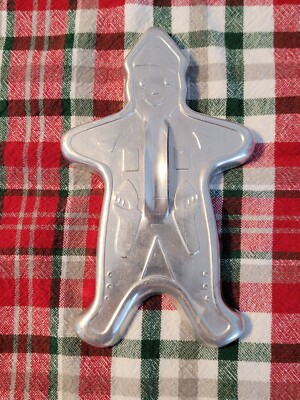 Vintage Ginger Bread Man Packing Heat Cookie Cutter