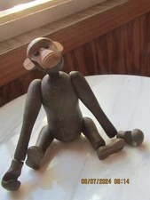 VTG. ZOO LINE 1958 HAND MADE WOODEN JOINTED MONKEY -JAPAN