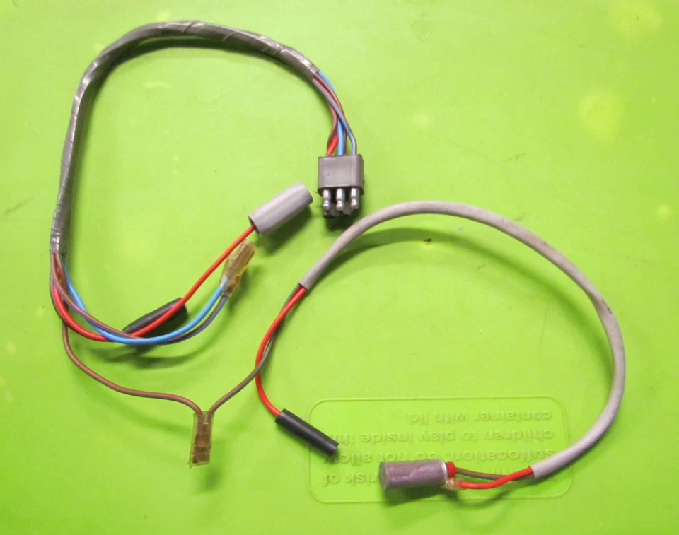 Arnés de cableado de luz de seis días Rickman Zundapp 125 telar p/n R024 05 043 #3 Nuevo de Lote Antiguo Foto 2 de 2