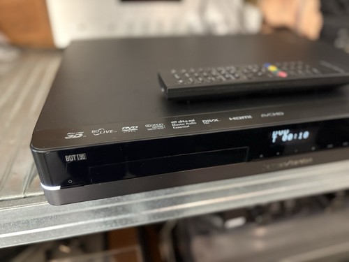 Harman/Kardon BDT30 3D BluRay Player mit Fernbedienung - Bild 2 von 5