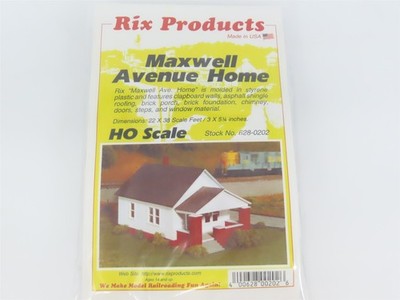 HO 1/87 Scale Rix Products Kit 628-0202 Maxwell Avenue Home - SEALED