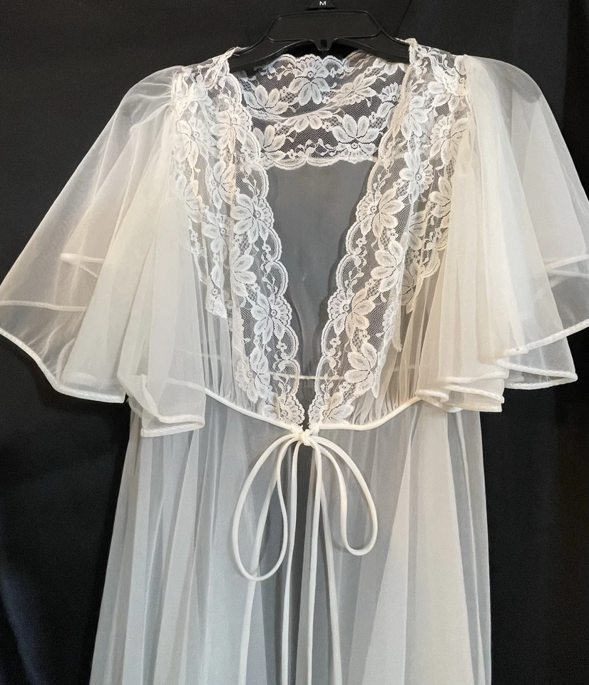 De Colección Blanco Satén y Gasa Peignoir Set Líquido Satén Camisón Flutter Transparente Foto 2 de 4