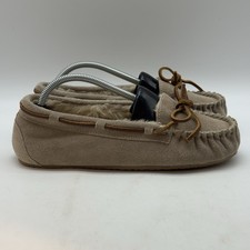 Minnetonka Cally Moccasin Slippers Women  s 7 Tan Suede Sherpa Lined Casual Shoes