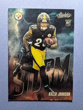 2025 PANINI ABSOLUTE FOOTBALL KALEB JOHNSON BY STORM INSERT ROOKIE CARD 8