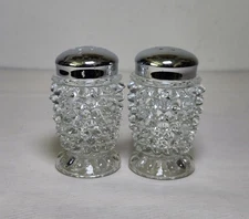 Vintage Fenton Crystal Clear Hobnail Salt & Pepper Shakers Kitchenware Decor (2)