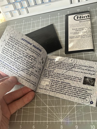 Cámara Gameboy probada amarilla - en caja completa con manual en caja en muy buena condición baterÃa nueva 🔋 - Imagen 9 de 24
