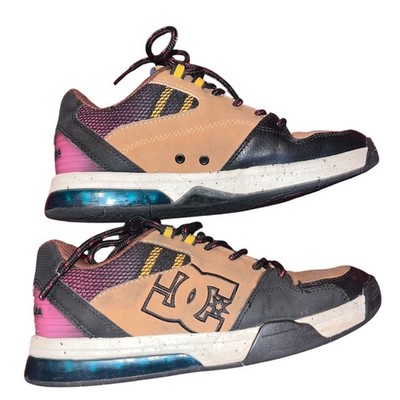 DC Shoes Versatile le Skate Shoes XKCC 8 US Men's Brown Black Blue Lace Up