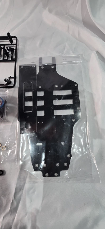 Tamiya Top Force Frp Chassis Kit Plus Hardware Manta Ray Unbuilt New - Image 3 of 4