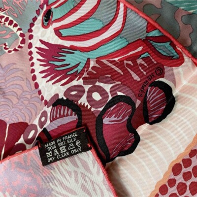 Hermes Scarf Under The Waves 90 cm silk red Carre turtle fish sea
