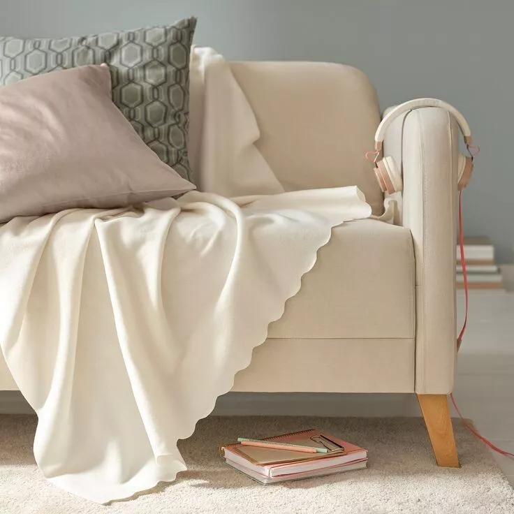 IKEA Thorgun Throw Blanket Cream Colored 47
