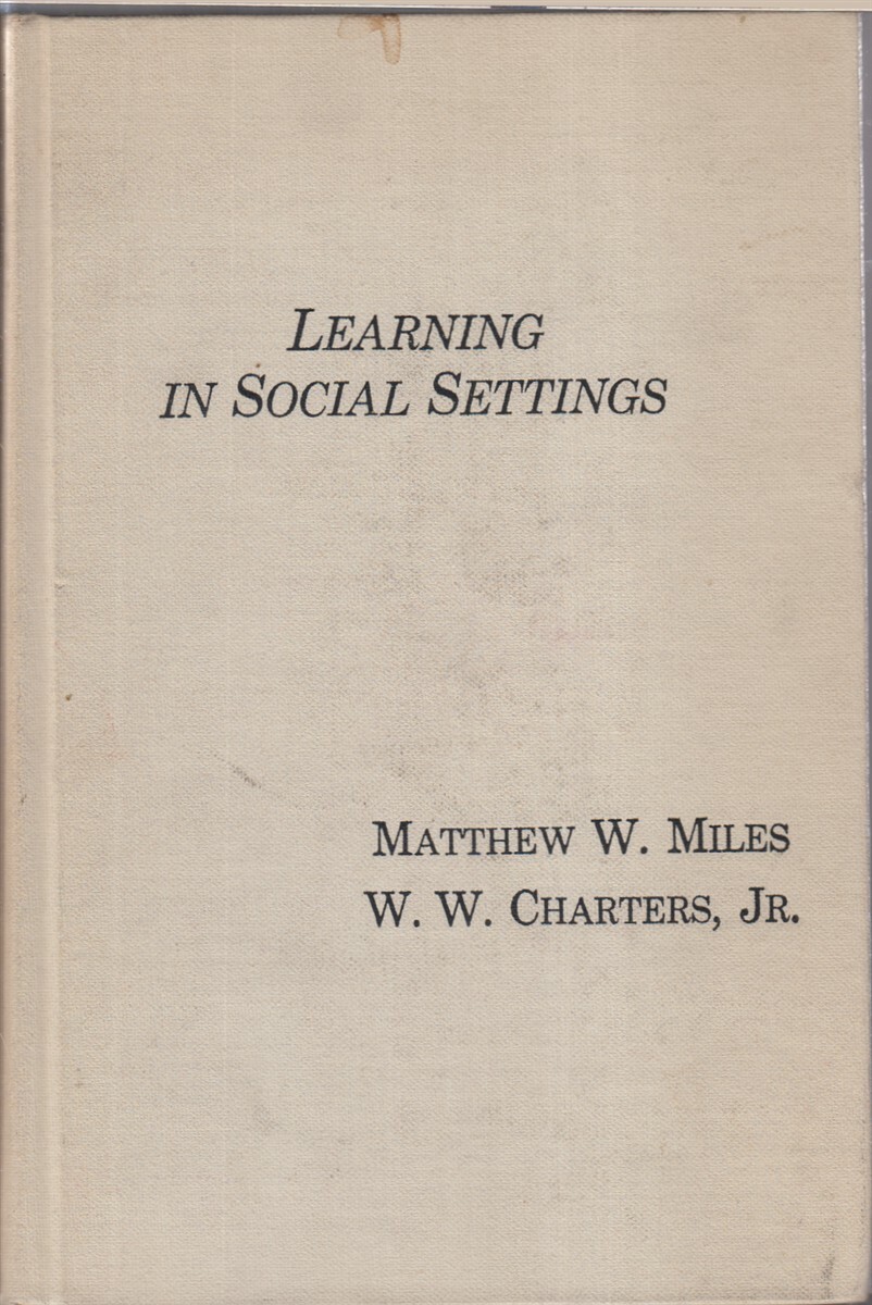 Exploring Social Learning and Educational Psychology in Group Settings for Enhanced Understanding and Application-image