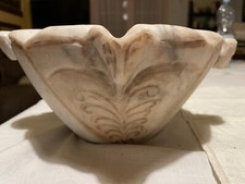 Antico Marmo acquasantiera mortaio cristianità Bassorilievo chasuble Farmacia