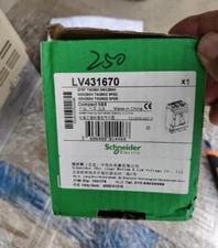 Schneider NSX250H molded case circuit breaker, LV431670