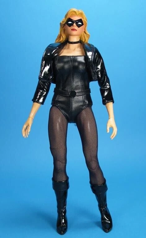 Figura Coleccionista DC Direct Escala 1:6 Canario Negro 13 Pulgadas Deluxe COMO NUEVA EN PAQUETE Foto 2 de 4