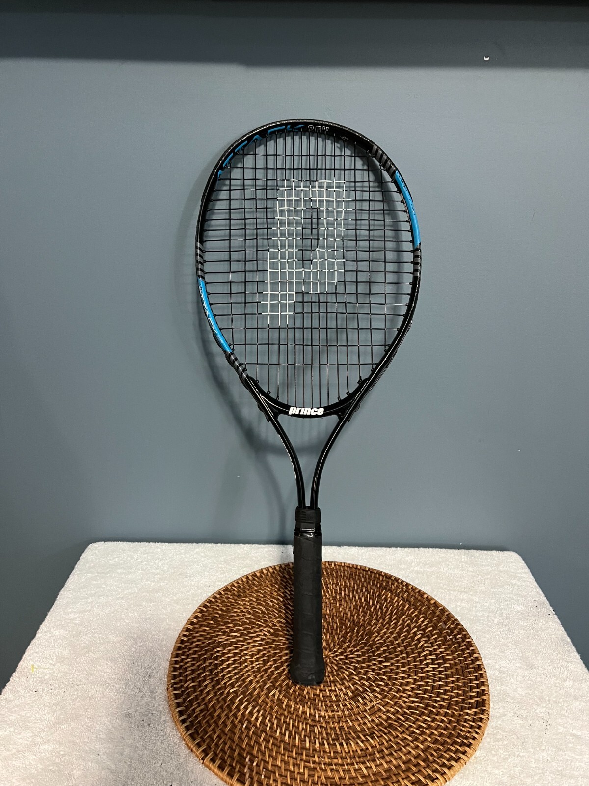 Prince attack junior 25 " tennis racquet black/blue
