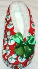 Ladies' Snowmen w/ Green Bow Cozy Fleece Slipper Socks One Size