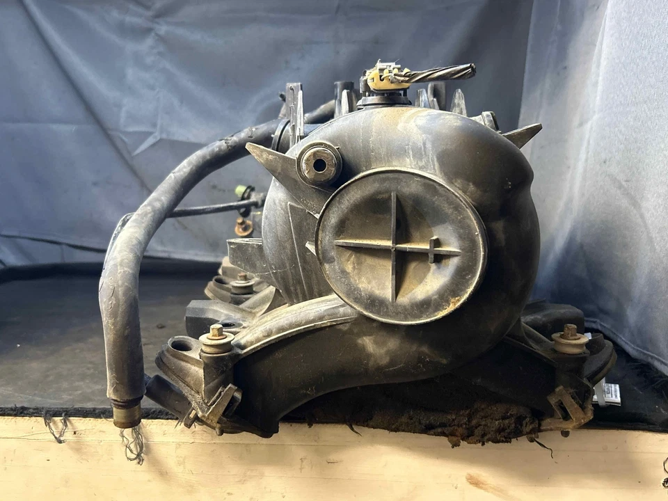 Fits 1999-02 CHEVY SILVERADO Intake Manifold OEM:17113697 - Image 4 of 4