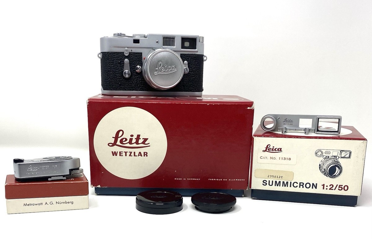 Leica M2-R Camera Body Silver + Leitz Summicron 50mm f/2 DR
