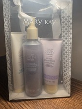 Mary Kay Satin Hands Pampering Gift Set - Citrus Lilac