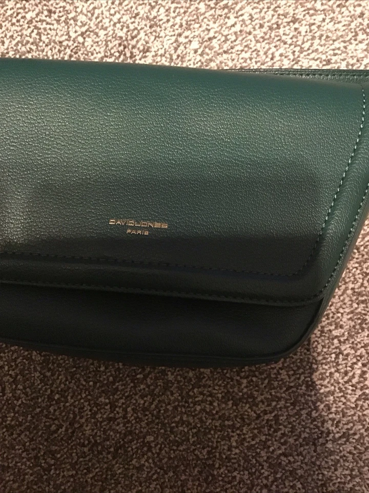 Ladies David Jones Bag Green NWOT - Image 2 of 4
