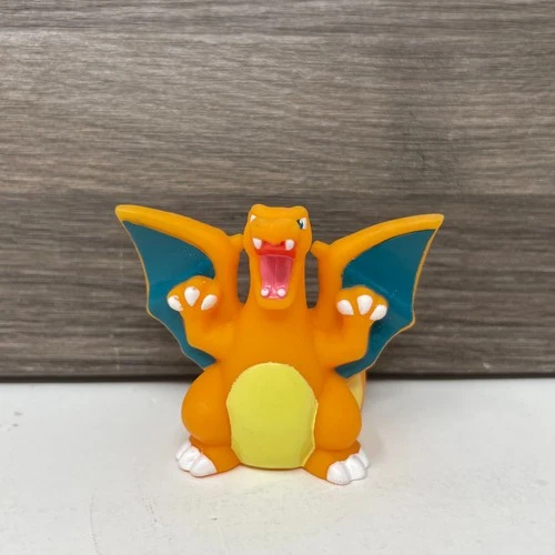 Vintage Pokemon Bandai Figure Charizard Finger Puppet 2008 Toy Plastic Nintendo