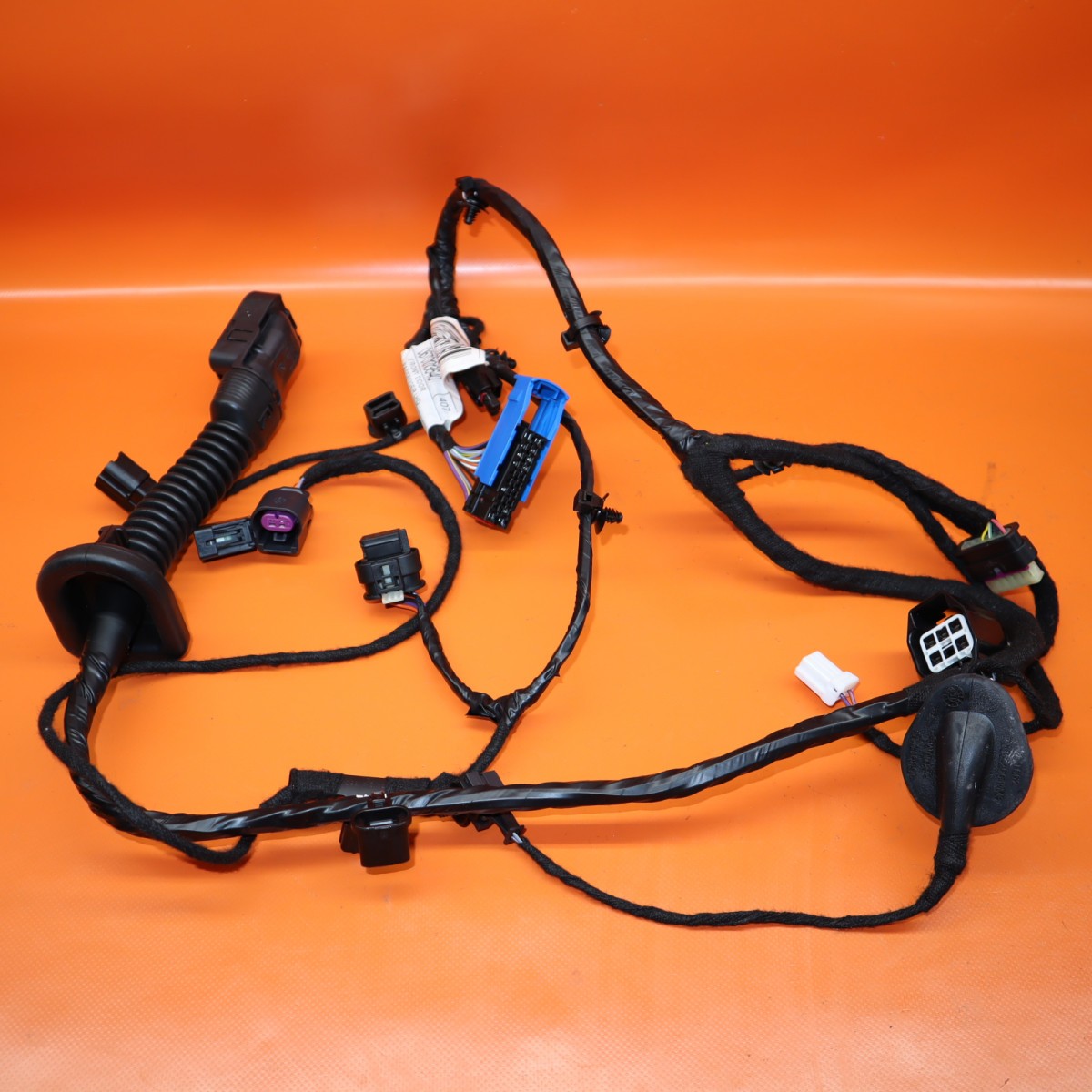 Maserati Levante 2018-2022 Front Right Door wiring harness P/N 670101364