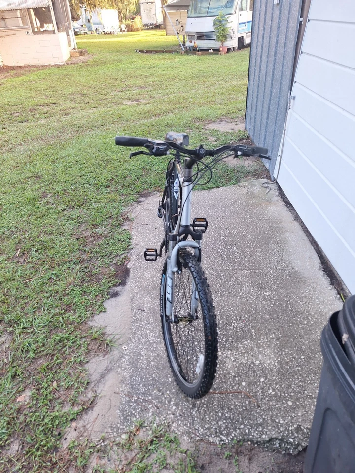 Bicicleta de montaña Gary Fisher Tarpon Foto 3 de 3