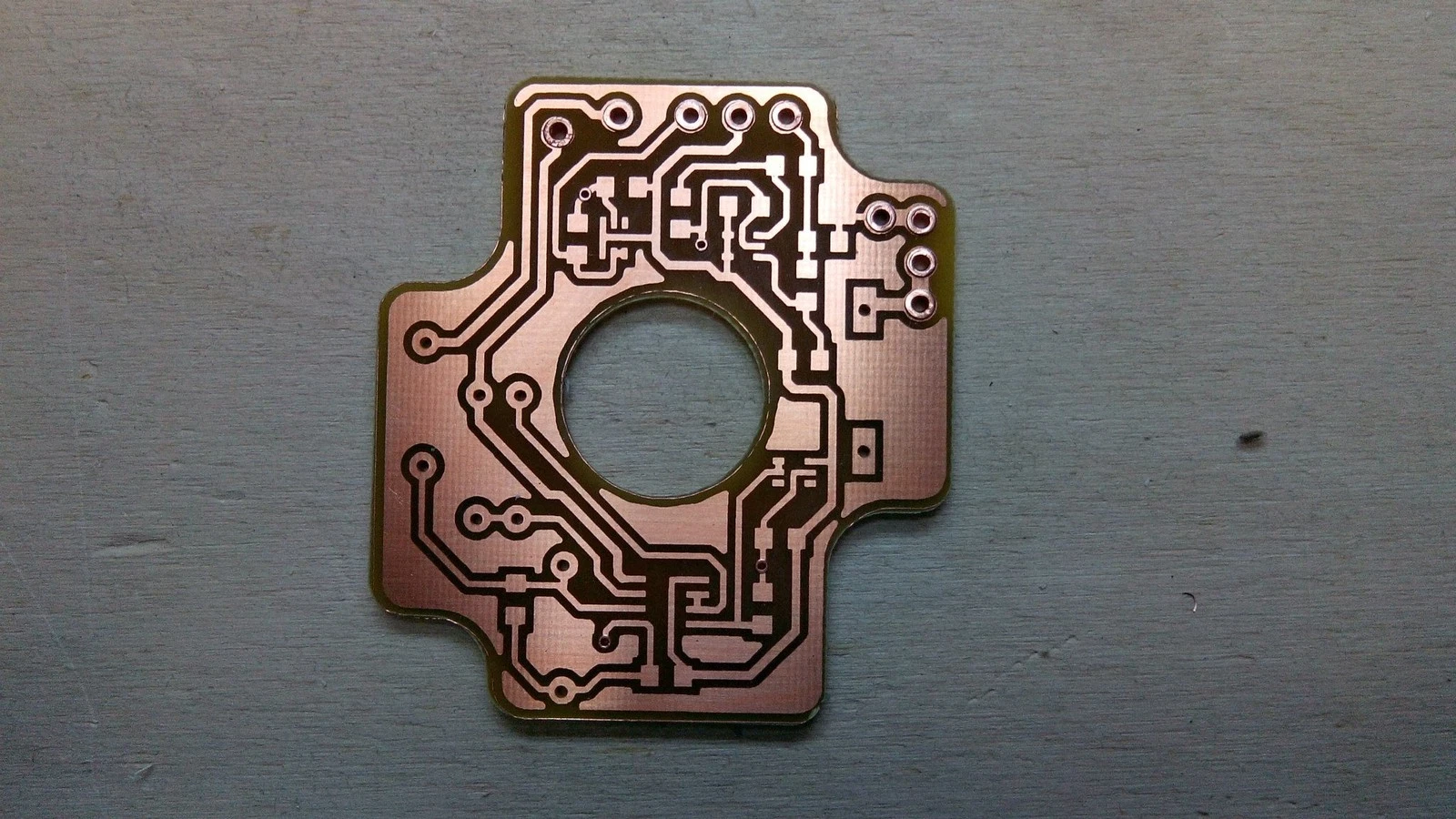 Photo 2/5