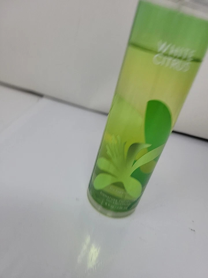 BATH AND BODY WORKS NIEBLA CORPORAL CÍTRICA BLANCA 8 FL OZ Foto 4 de 4