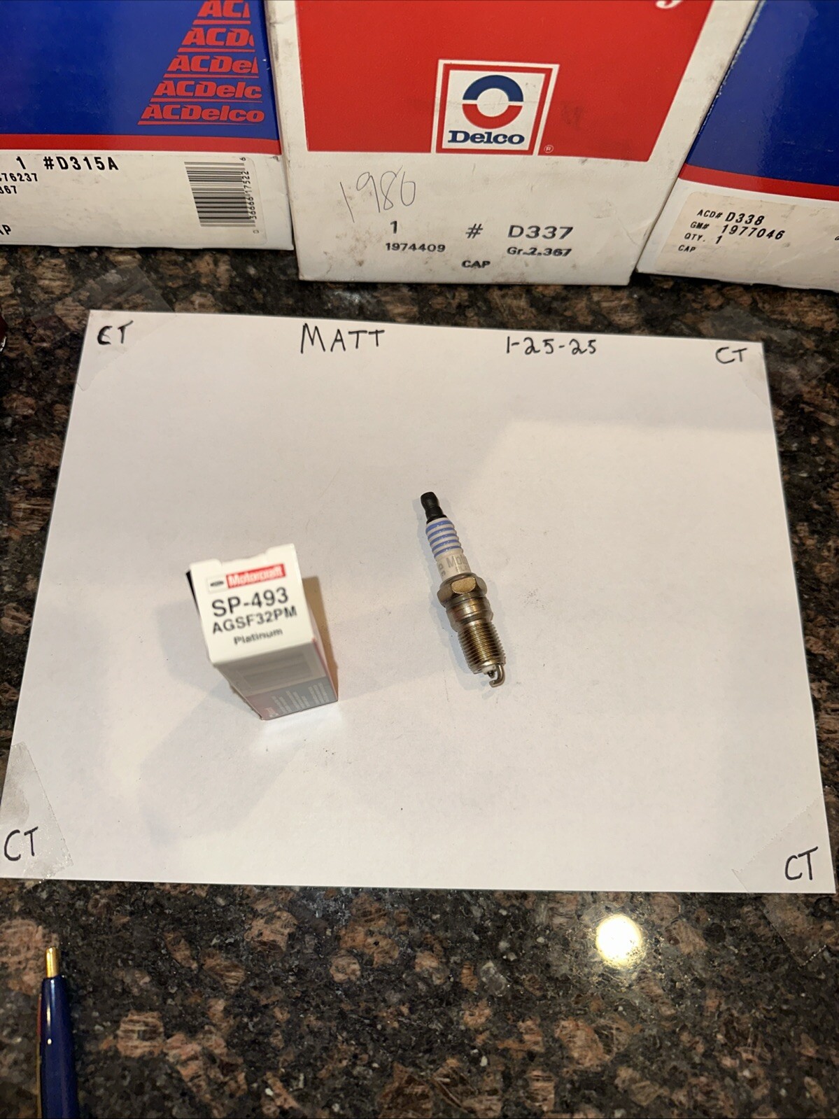 Genuine Motorcraft Platinum Spark Plug SP-493 AGSF32PM