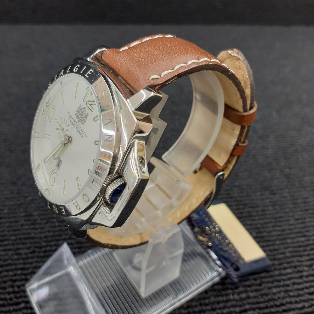 s-l1200.jpg s-l1200.jpg